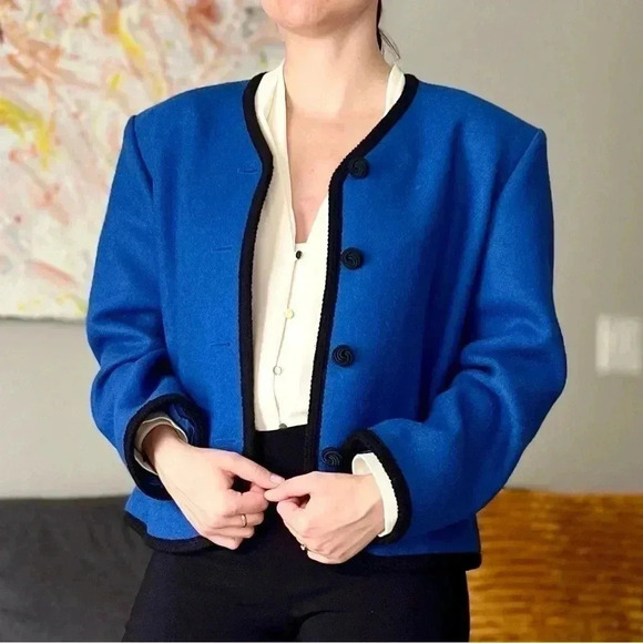 Pendleton vintage jacket - 100% wool made in the USA - blue and black - size 12 - Picture 3 of 13